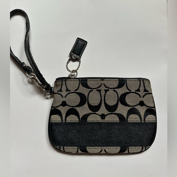 Coach Wristlet - Picture 3 of 3